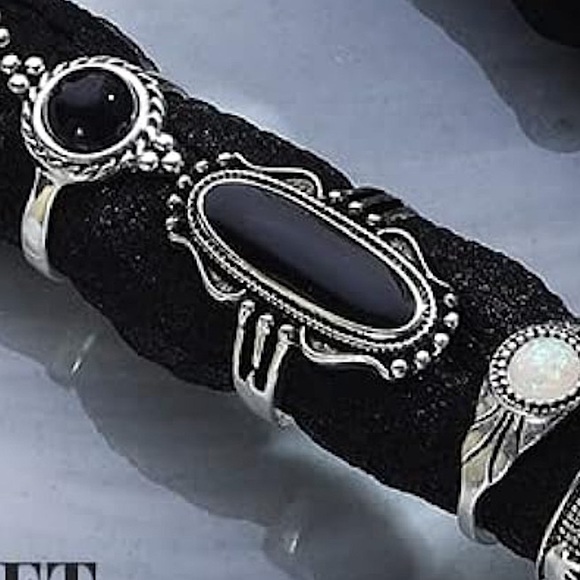 - ✨NWT✨Large Tourmaline Sterling Silver Ring - Picture 5 of 8